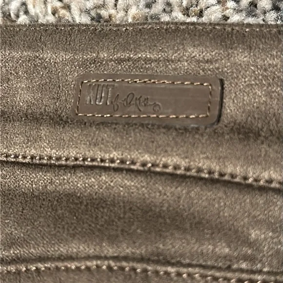 Toothpick skinny faux suede pants - Picture 7 of 10